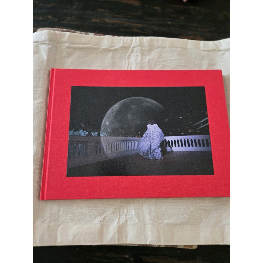 CHANEL 2021 S/S SPRING SUMMER FASHION READY TO WEAR Book Photography Fashion